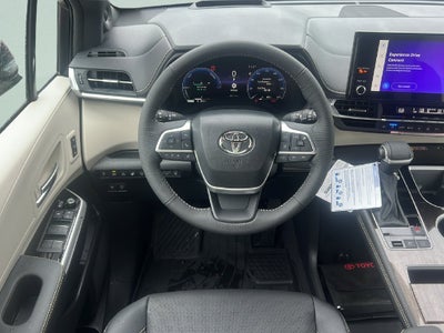 2026 Toyota Sienna Platinum