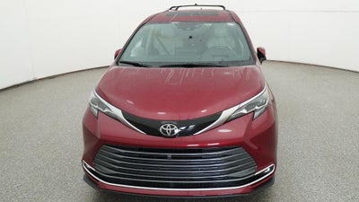 2026 Toyota Sienna Platinum