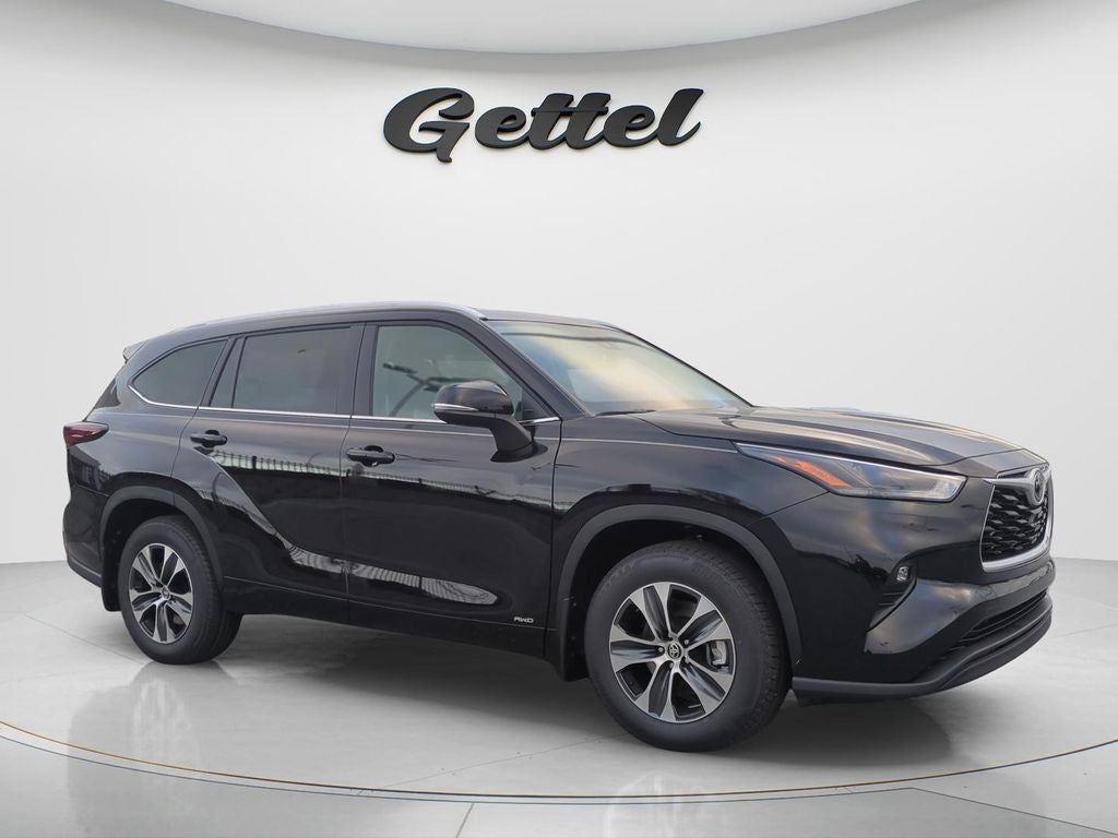 2026 Toyota Highlander Hybrid XLE