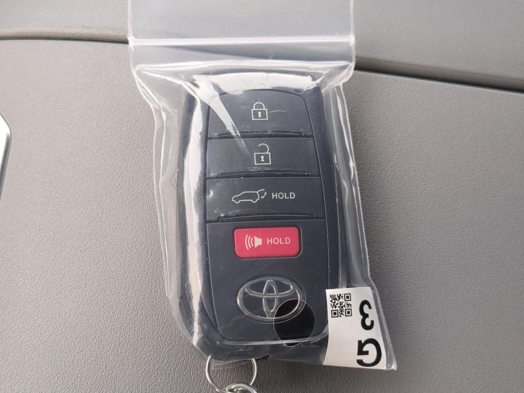 2026 Toyota Highlander Hybrid XLE