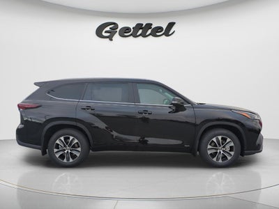 2026 Toyota Highlander Hybrid XLE