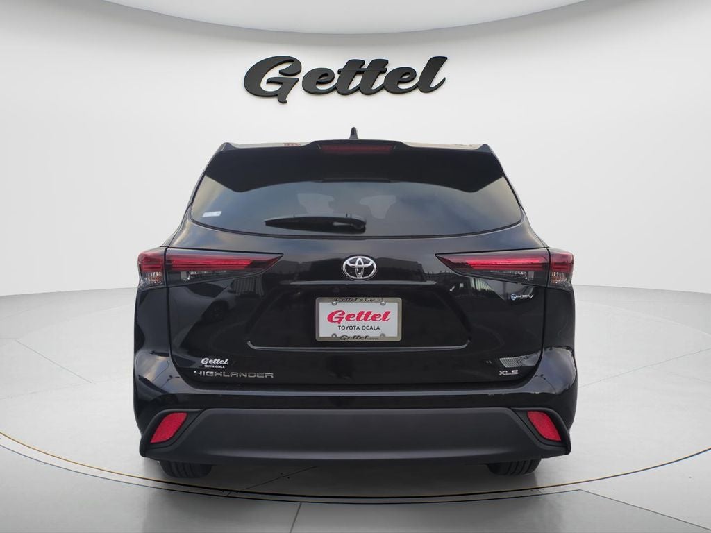 2026 Toyota Highlander Hybrid XLE