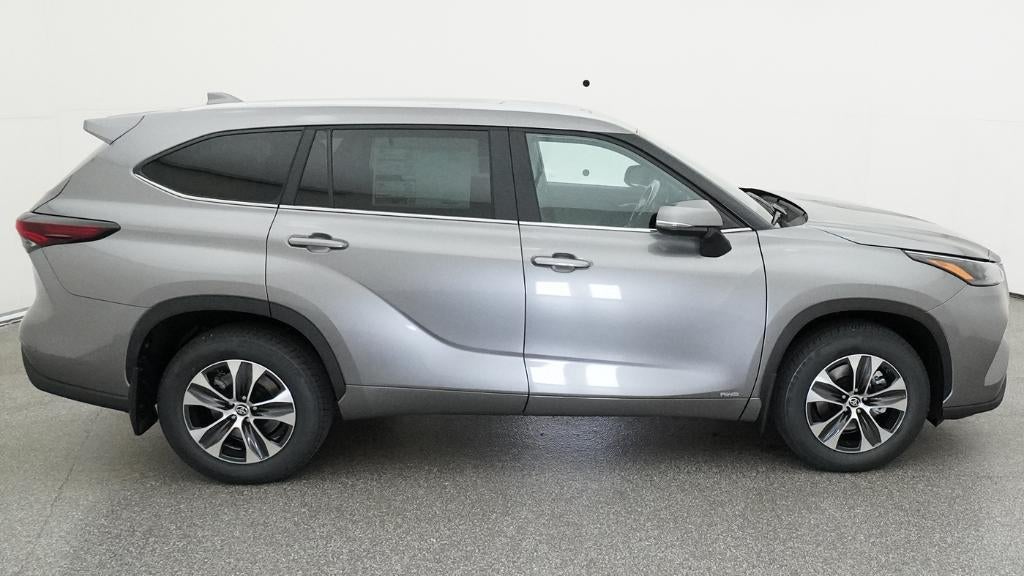 2026 Toyota Highlander Hybrid XLE