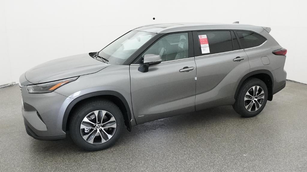 2026 Toyota Highlander Hybrid XLE