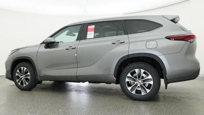 2026 Toyota Highlander Hybrid XLE