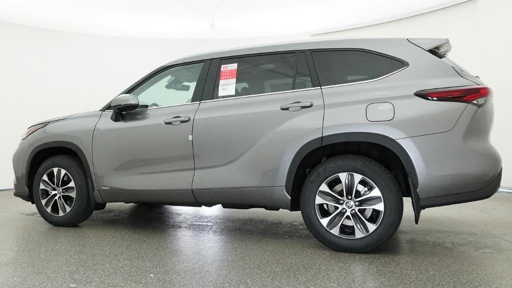 2026 Toyota Highlander Hybrid XLE
