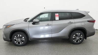 2026 Toyota Highlander Hybrid XLE