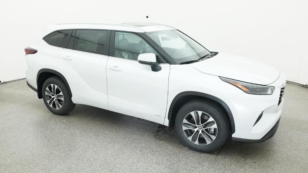 2026 Toyota Highlander Hybrid XLE