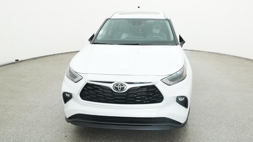 2026 Toyota Highlander Hybrid XLE