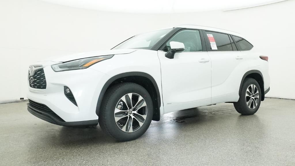 2026 Toyota Highlander Hybrid XLE