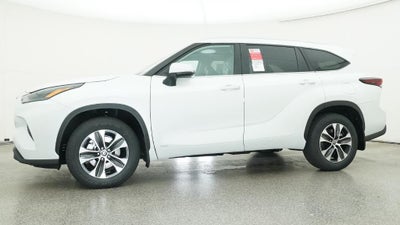 2026 Toyota Highlander Hybrid XLE