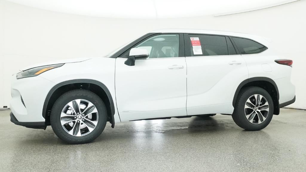 2026 Toyota Highlander Hybrid XLE