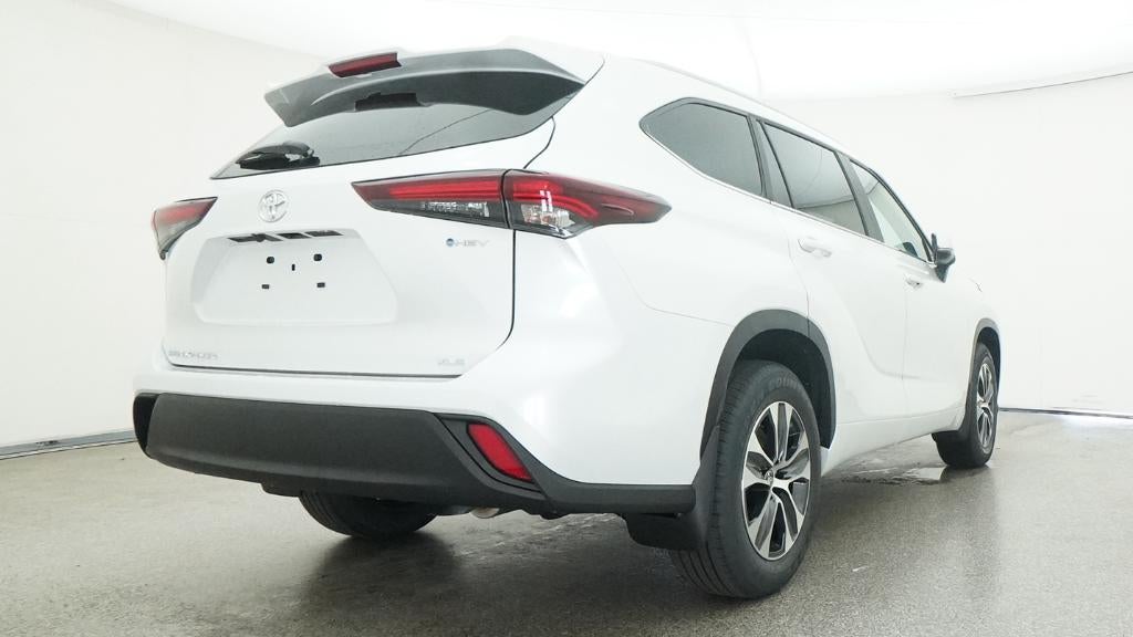 2026 Toyota Highlander Hybrid XLE