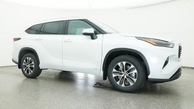 2026 Toyota Highlander Hybrid XLE