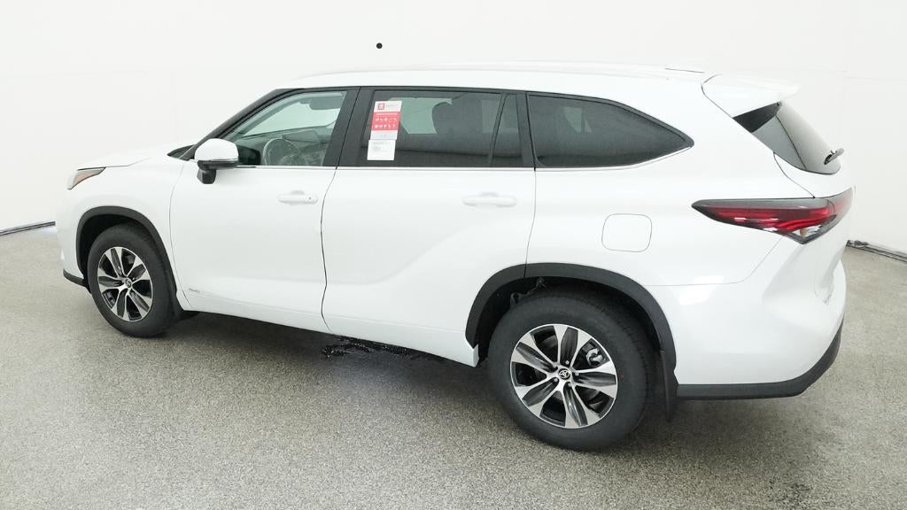 2026 Toyota Highlander Hybrid XLE