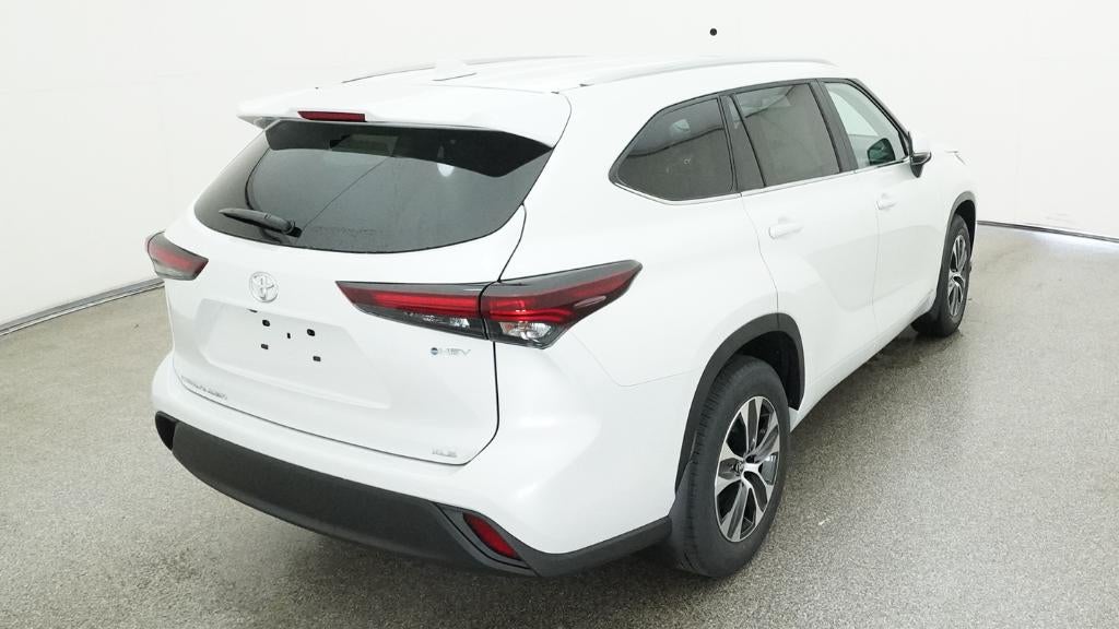 2026 Toyota Highlander Hybrid XLE