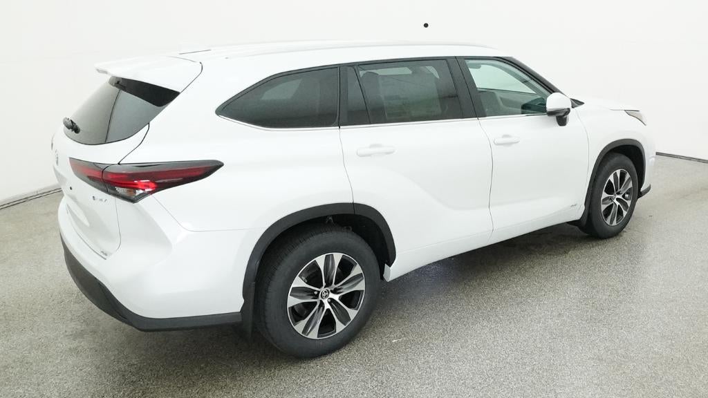 2026 Toyota Highlander Hybrid XLE