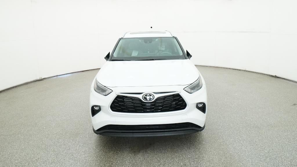 2026 Toyota Highlander XLE