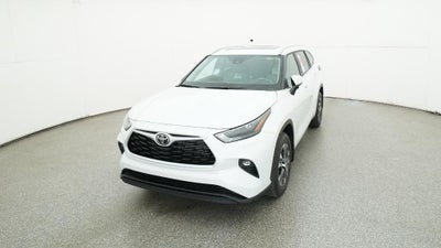 2026 Toyota Highlander XLE