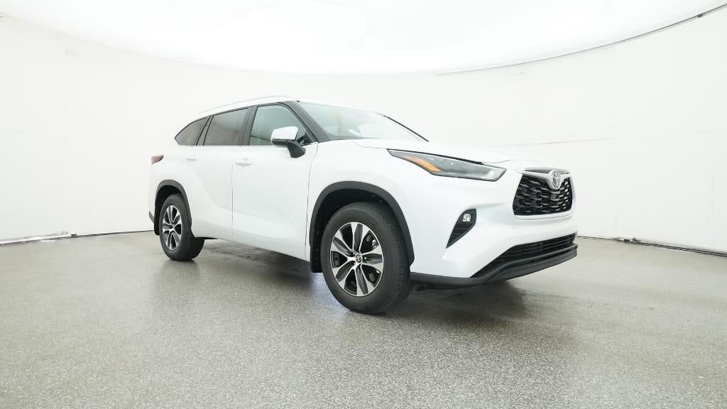 2026 Toyota Highlander XLE