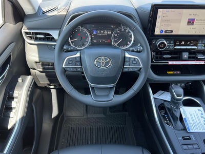 2026 Toyota Highlander XLE