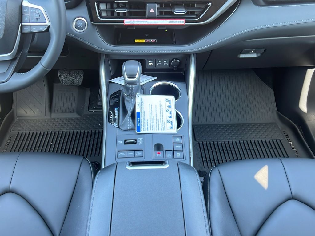 2026 Toyota Highlander XLE