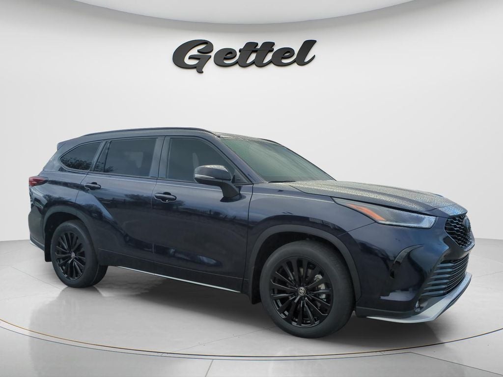 2026 Toyota Highlander XSE