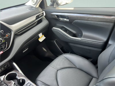 2026 Toyota Highlander Limited