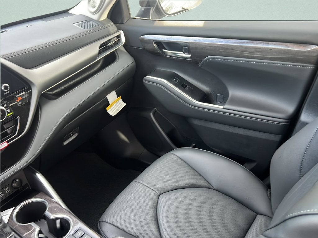 2026 Toyota Highlander Limited