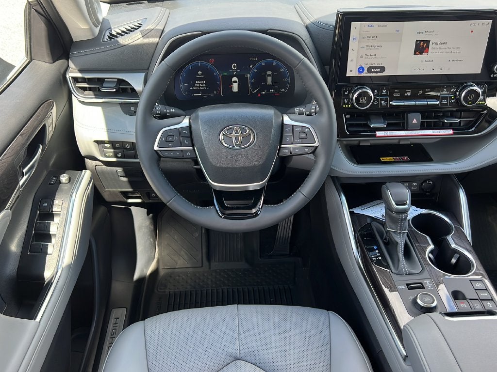 2026 Toyota Highlander Limited