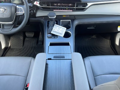 2026 Toyota Sienna XLE