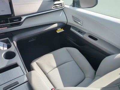 2026 Toyota Sienna XLE