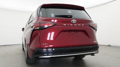 2026 Toyota Sienna Limited