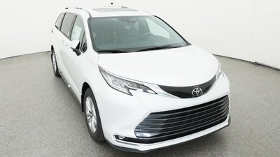 2026 Toyota Sienna Limited
