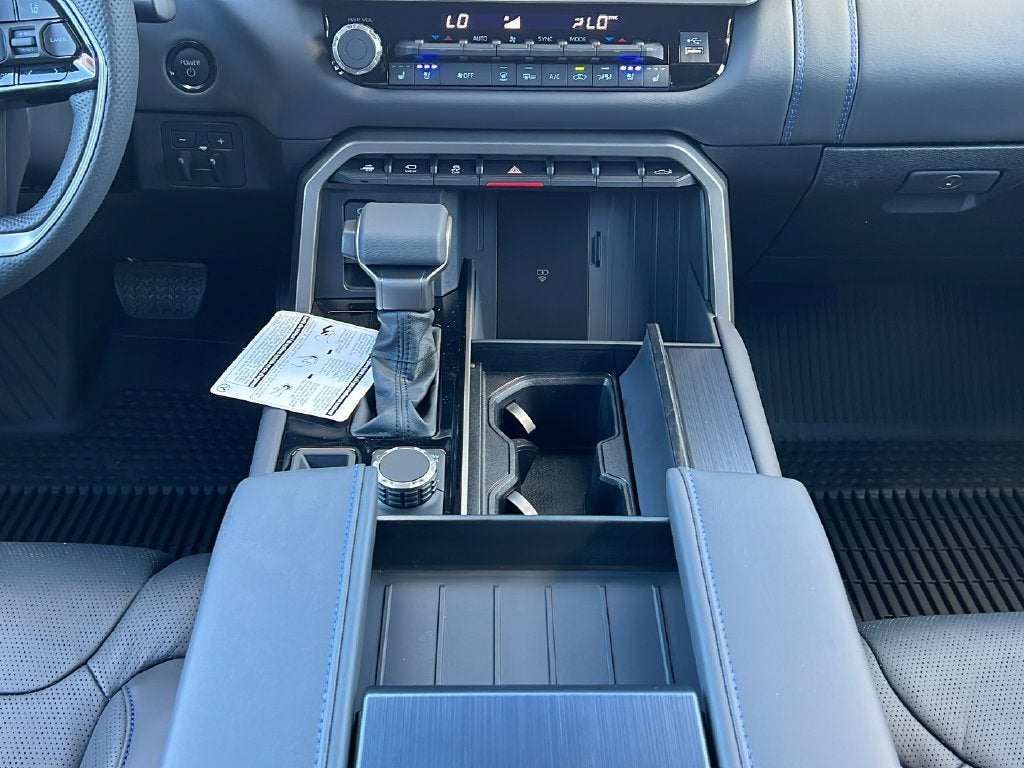 2026 Toyota Tundra i-FORCE MAX Tundra Platinum