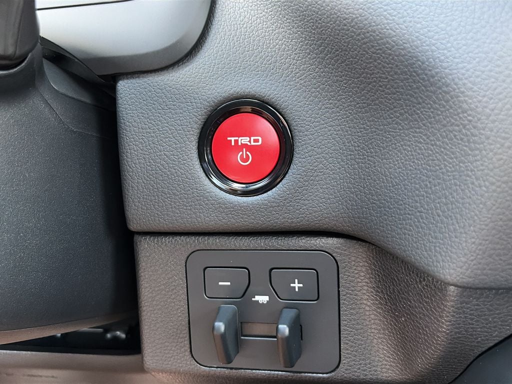 2026 Toyota Tundra i-FORCE MAX Tundra TRD Pro