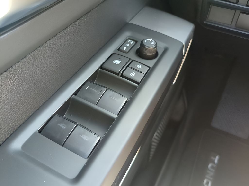 2025 Toyota Tundra Platinum