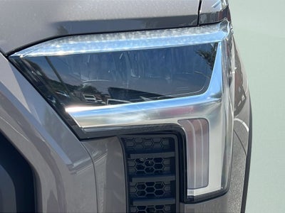 2026 Toyota Tundra i-FORCE MAX Tundra Limited