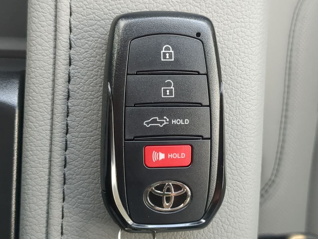2026 Toyota Tundra i-FORCE MAX Tundra Limited
