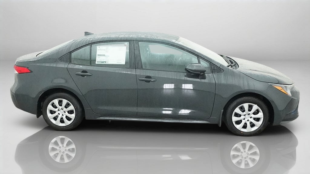 2027 Toyota Corolla LE
