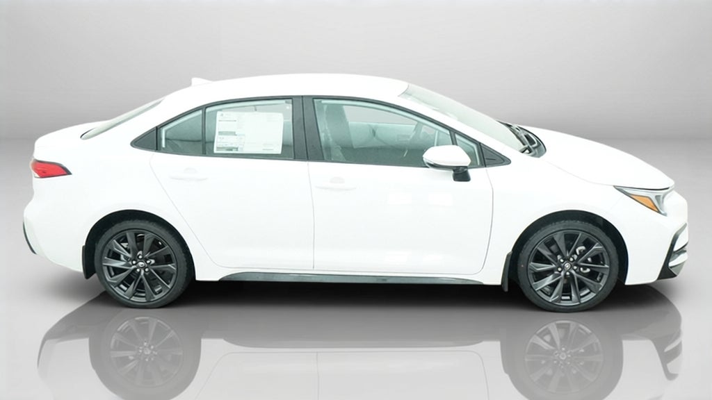 2027 Toyota Corolla SE