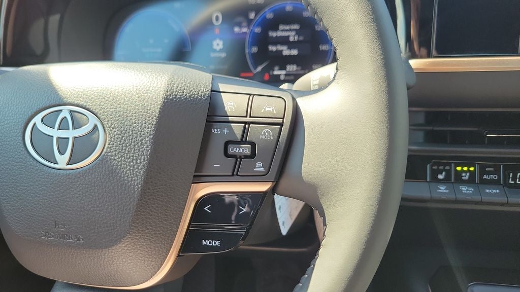 2026 Toyota Toyota Crown XLE