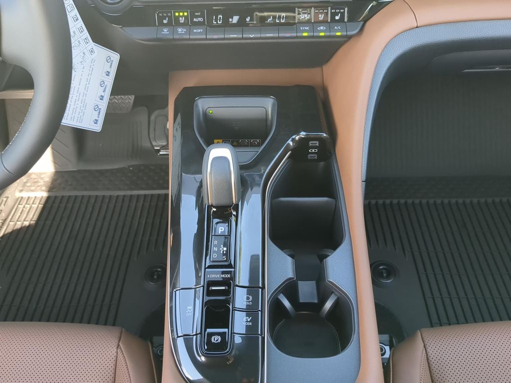 2026 Toyota Toyota Crown Signia Limited