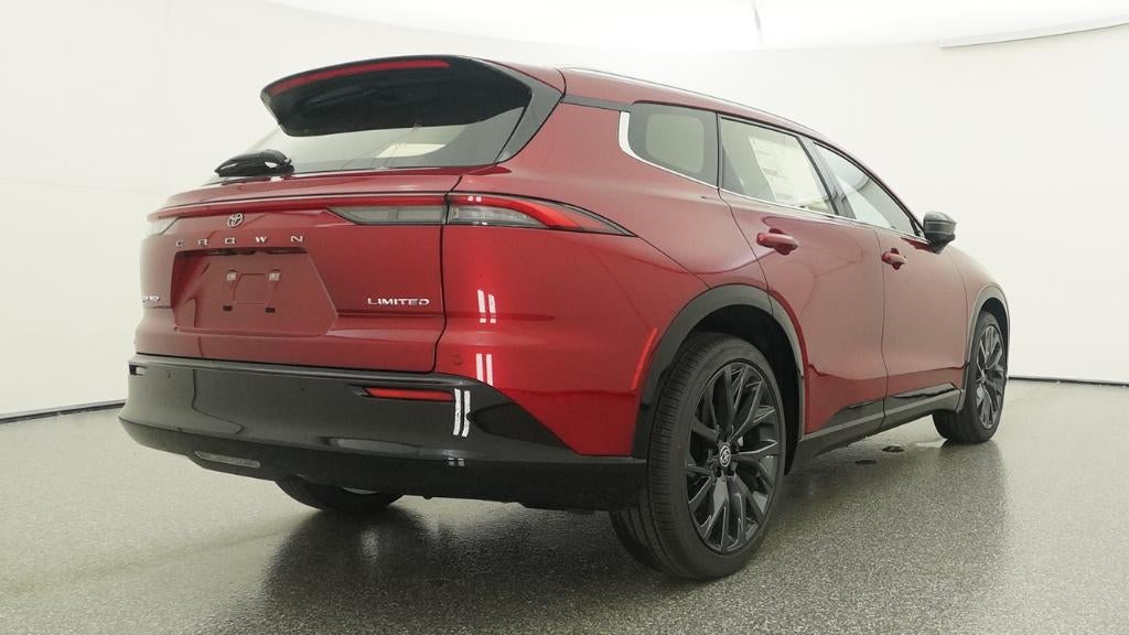 2026 Toyota Toyota Crown Signia Limited