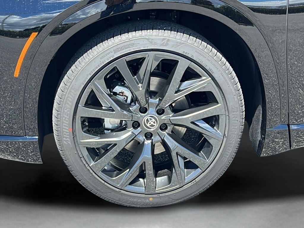 2026 Toyota Toyota Crown Signia Limited