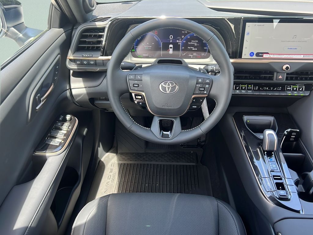 2026 Toyota Toyota Crown Signia Limited