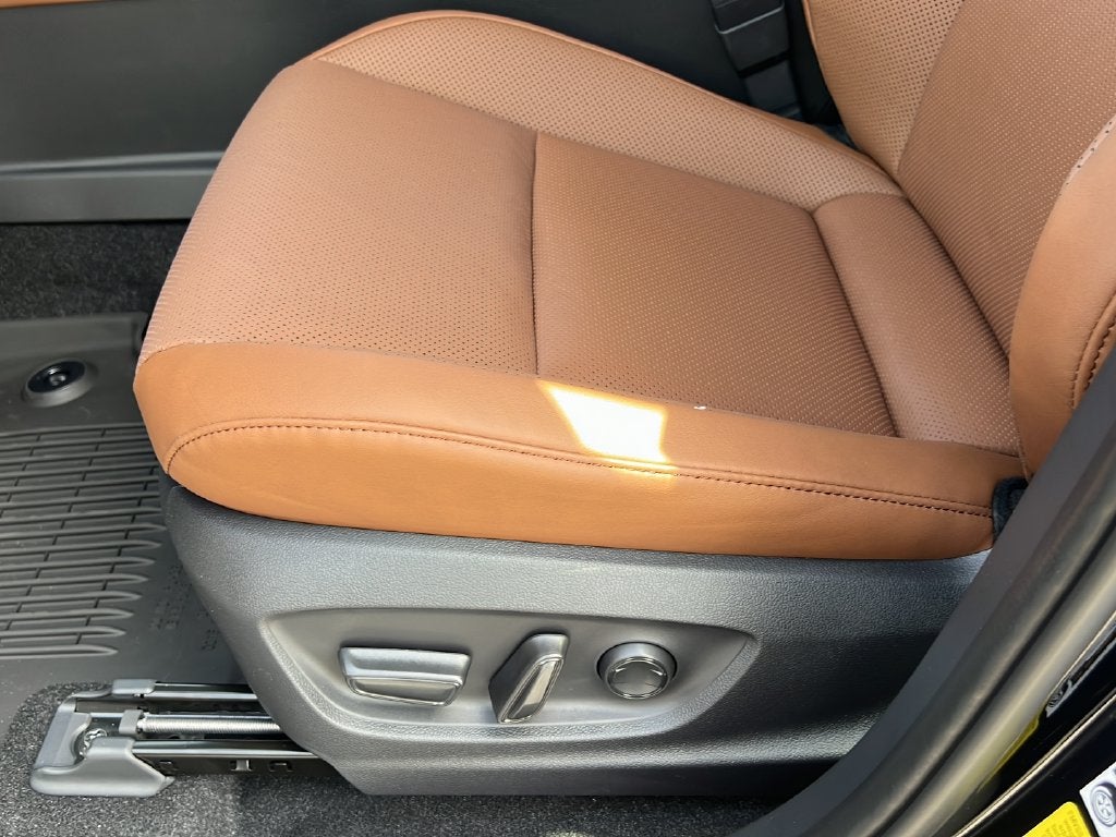 2026 Toyota Toyota Crown Signia XLE