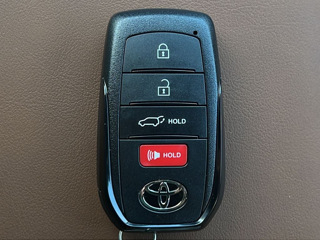 2026 Toyota Toyota Crown Signia XLE