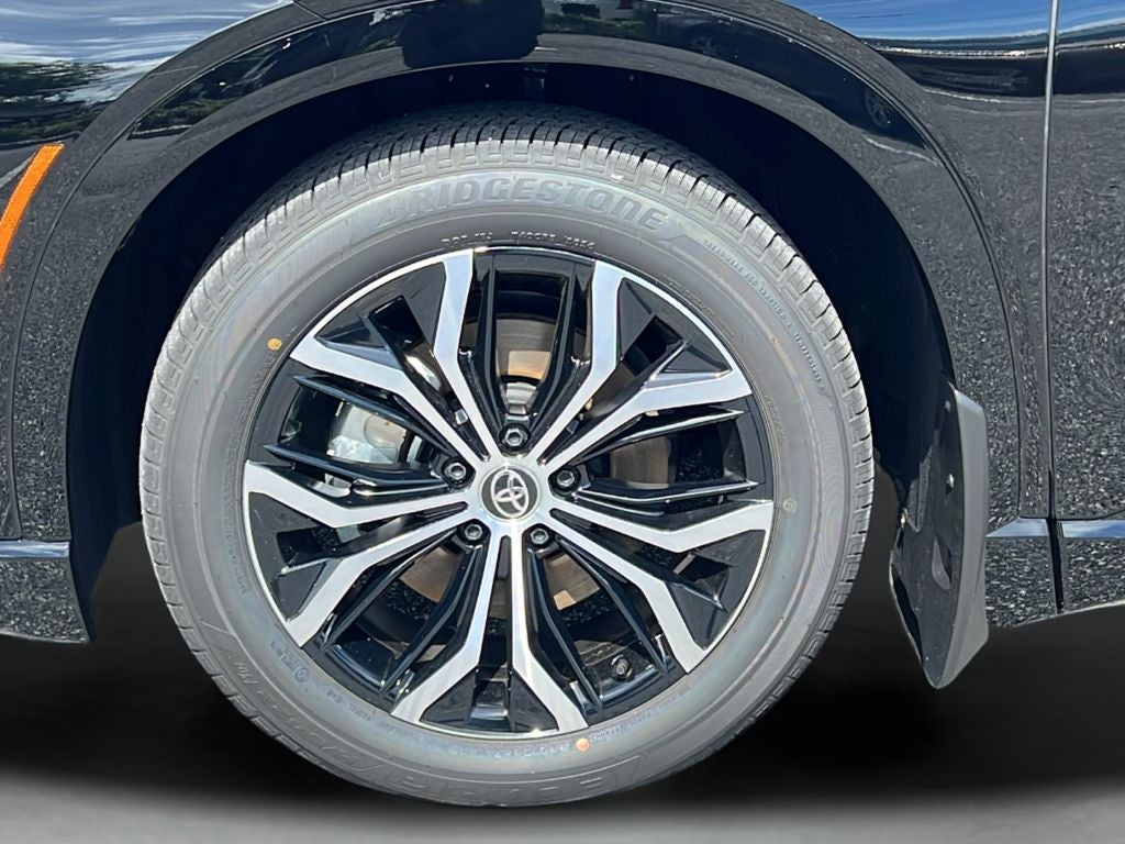 2026 Toyota Toyota Crown Signia XLE