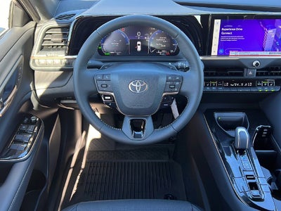 2026 Toyota Toyota Crown Signia XLE